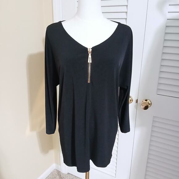 CHELSEA & THEODORE medium black 1/4 zip-front long-sleeved poly/spandex blend - Picture 4 of 8